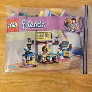 Lego Friends #41045  Olivias Deluxe Bedroom. -- ITEM #1839